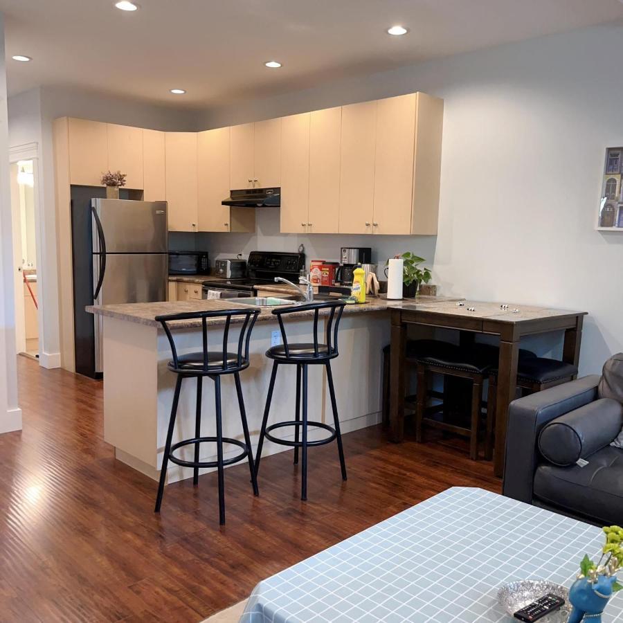 Apartment Private 2bedroom Near Golf And Lake! *