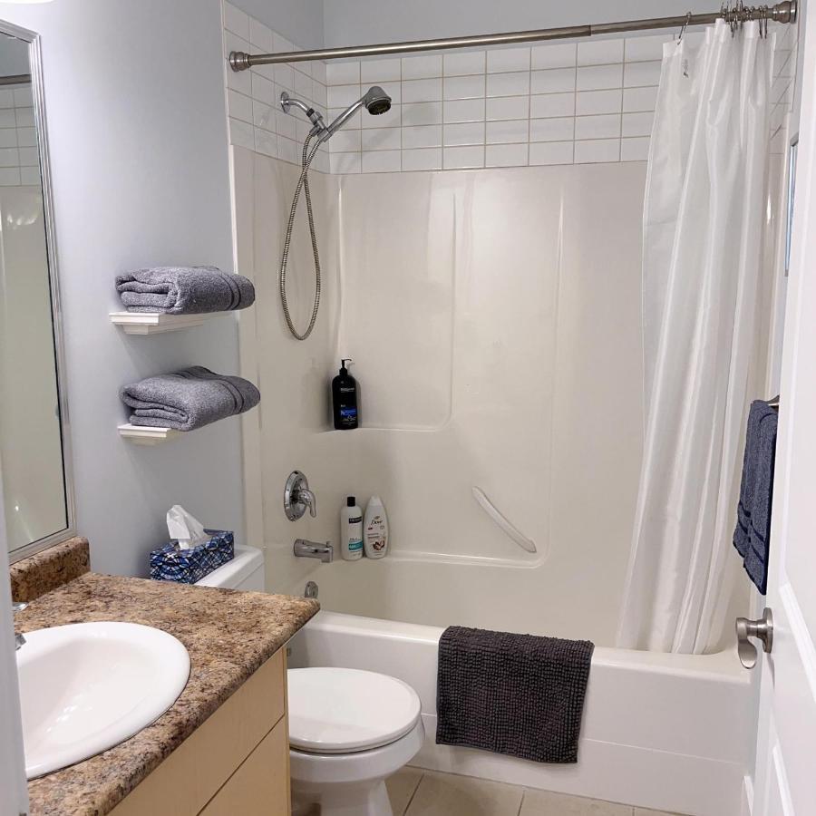 Private 2bedroom Near Golf And Lake! *